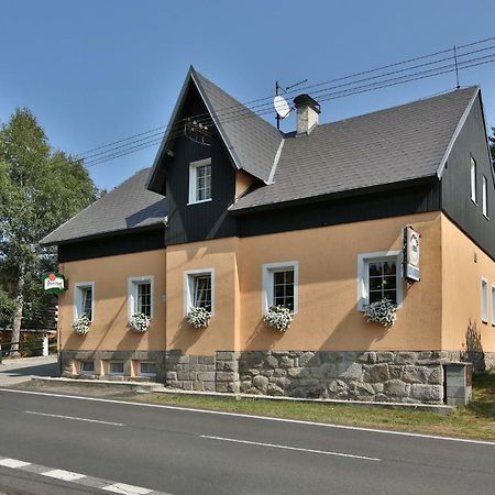 Tradice Hotel Pernink Exterior photo